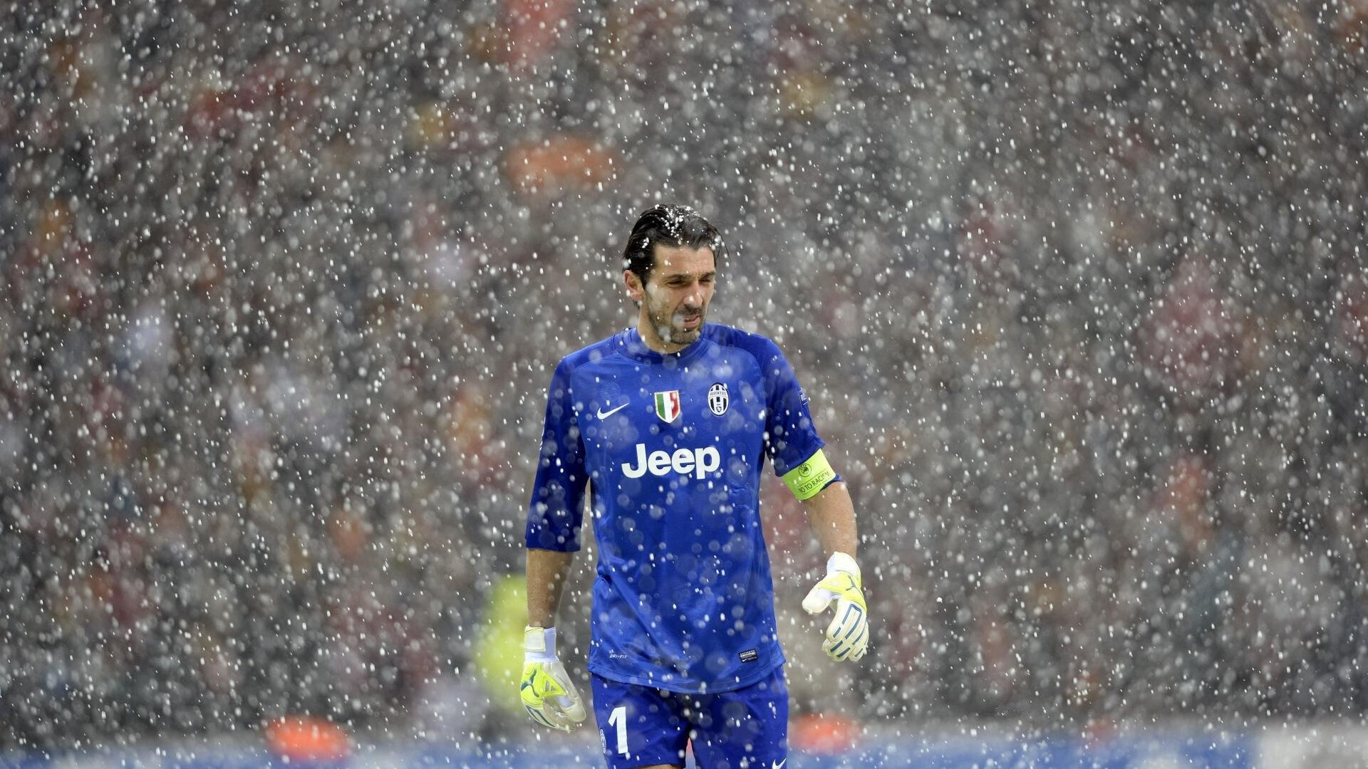 世界杯突破极限：精彩瞬间层出不穷！，世界杯突发