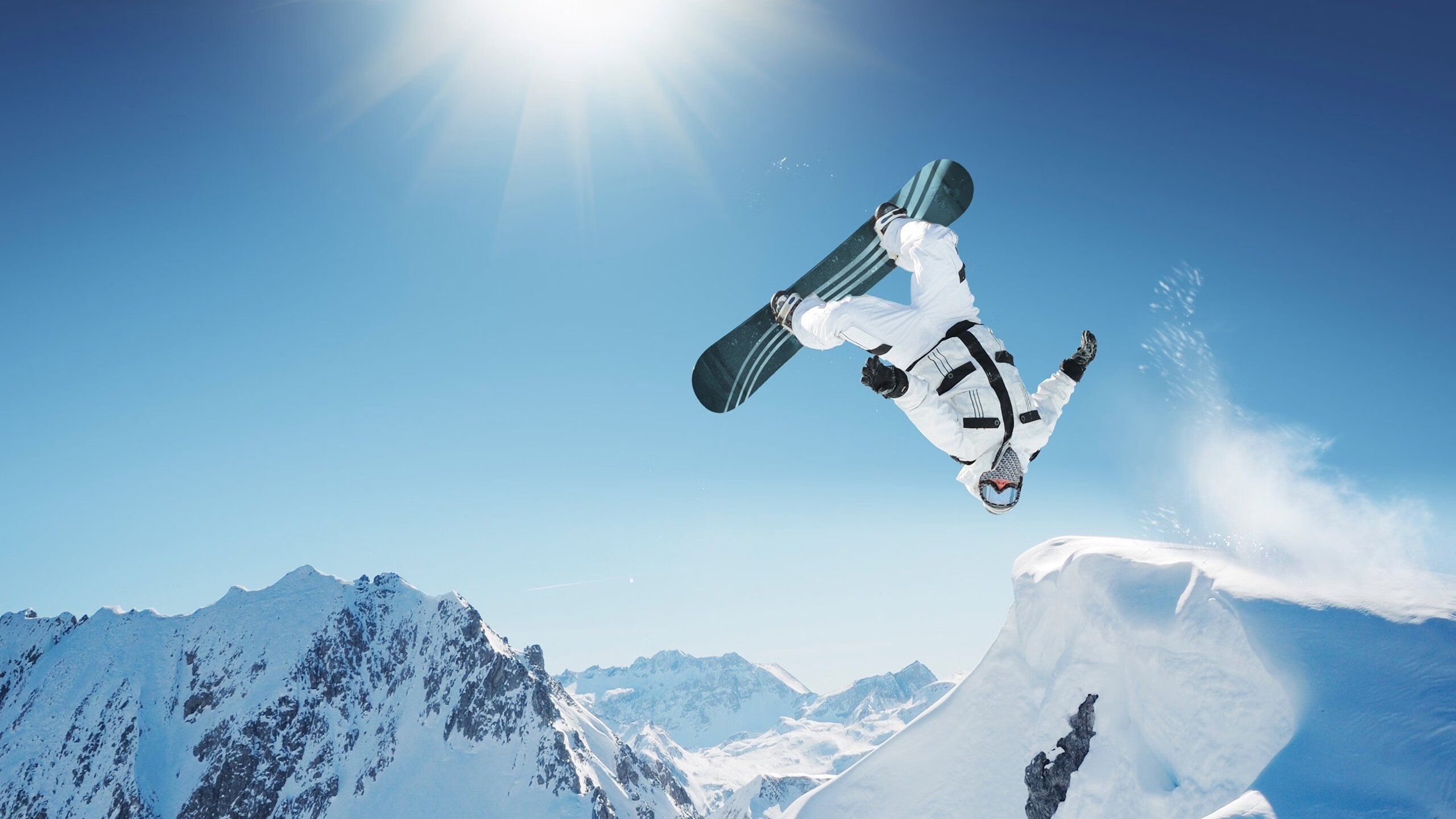 皮特·库策泳池内外双重突破，特里库皮斯